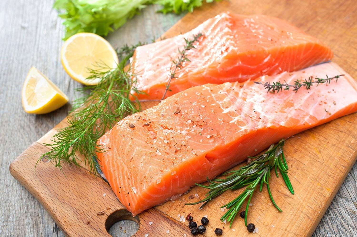 cá hồi chứa nhiều vitamin