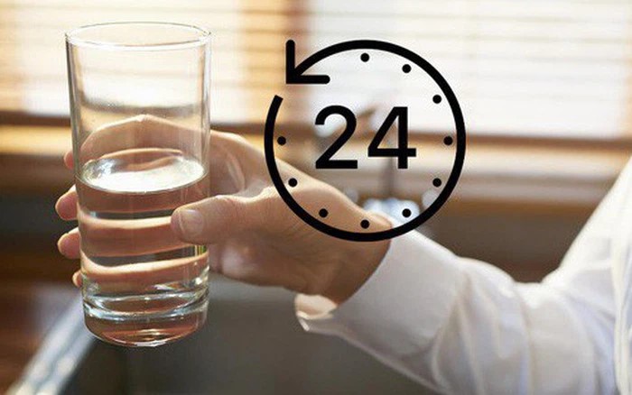 Mỗi ngày có 24 nhưng chỉ có 7 khung giờ vàng để nạp nước hiệu quả cho cơ thể