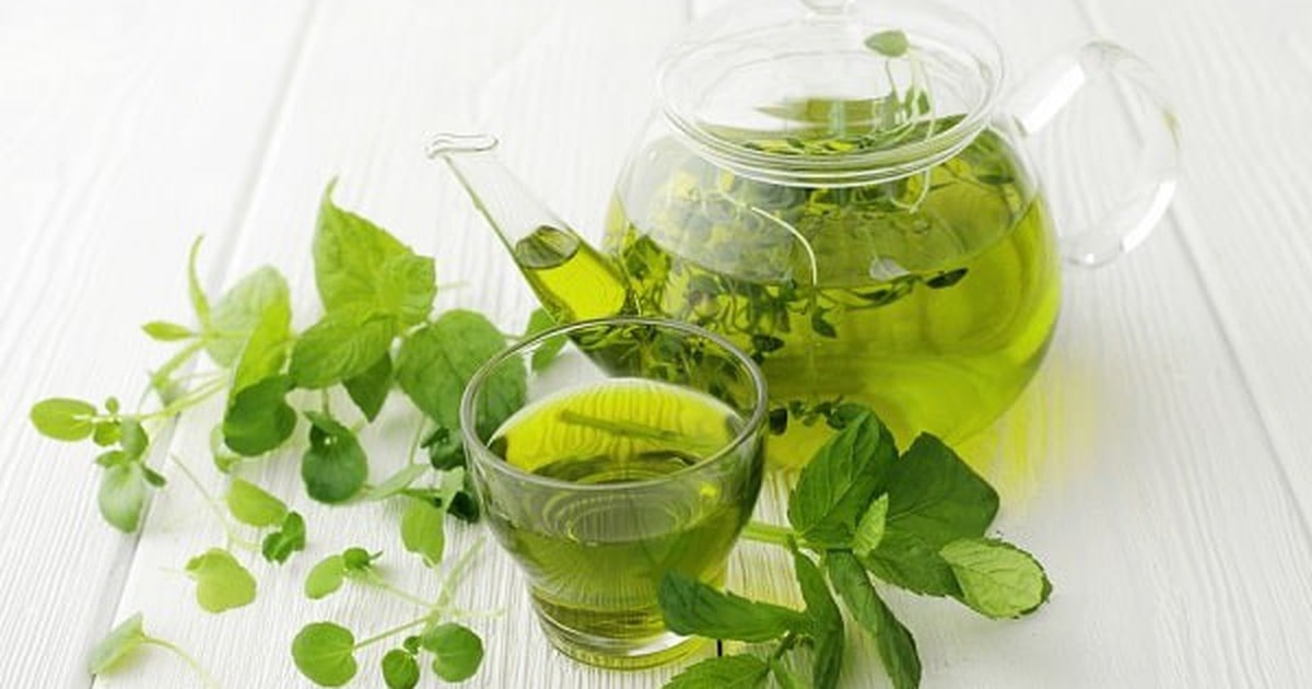 làn da đẹp nhờ uống trà xanh