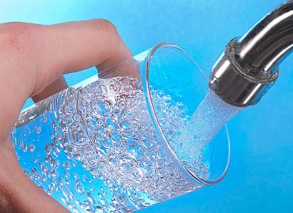 Nước từ máy lọc nước đạt chuẩn có thể uống trực tiếp mà không cần qua đun nấu